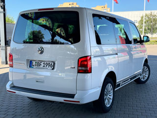 Volkswagen Caravelle foto 5