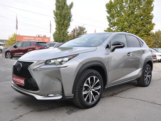 Lexus NX Series foto 1