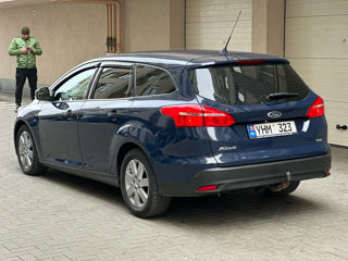 Ford Focus foto 4