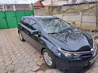 Toyota Auris foto 2