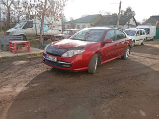 Renault Laguna foto 2