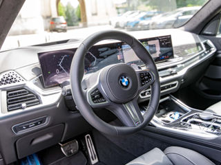 BMW X7 xDrive40d gri skyscraper foto 5