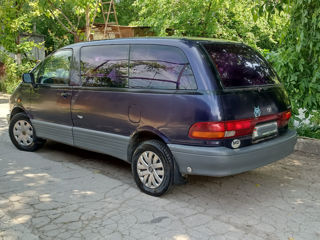 Toyota Previa foto 3