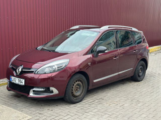 Renault Grand Scenic foto 2