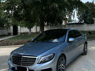 Mercedes S-Class foto 1