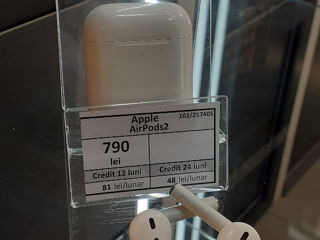 Apple AirPods 2, Pret- 790 Lei