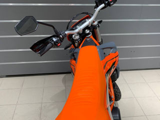 KTM 690 ENDURO R foto 5