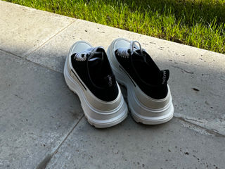 Продам кроссы, Alexander McQueen,  оригинал!!! foto 3