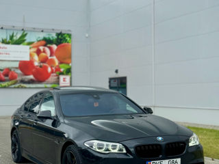 BMW 5 Series foto 2