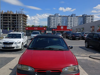 Ford Mondeo foto 3