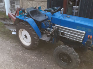 Vind tractor 4*4 foto 3