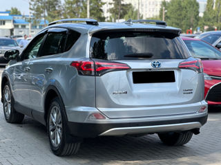 Toyota Rav 4 foto 3