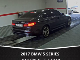 BMW 5 Series foto 5