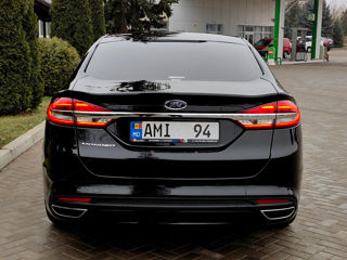 Ford Mondeo foto 15