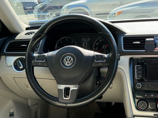 Volkswagen Passat foto 14