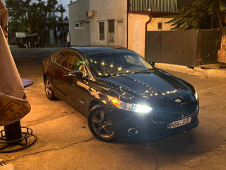 Ford Fusion фото 1