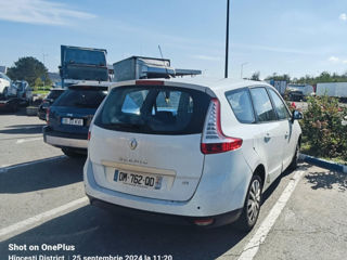 Renault Grand Scenic foto 3