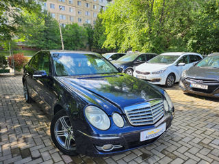 Mercedes E-Class foto 13