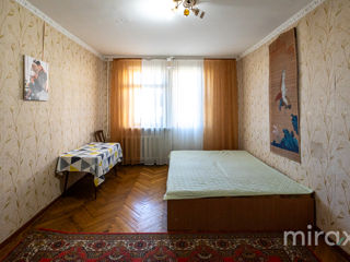 Apartament cu 1 cameră, 42 m², Buiucani, Chișinău foto 2