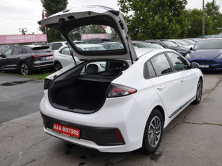 Hyundai IONIQ foto 8