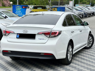 Hyundai Sonata foto 5