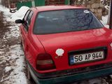 Nissan Sunny foto 3