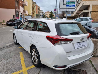 Toyota Auris foto 4