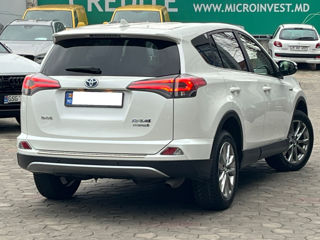 Toyota Rav 4 foto 4