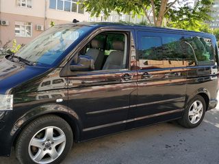 Volkswagen Multivan foto 2