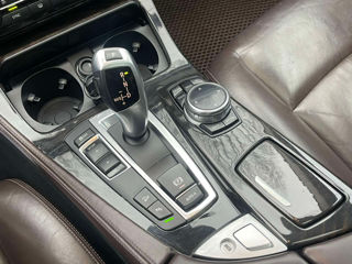 BMW 5 Series foto 13