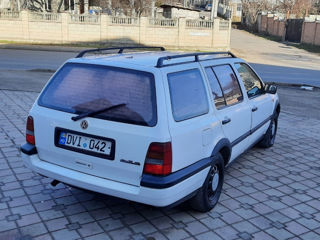 Volkswagen Golf foto 4