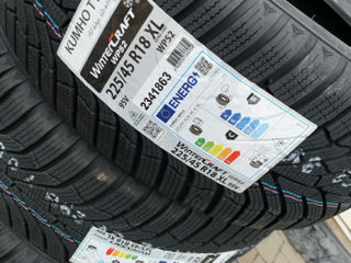 Kumho Wintercraft 225/45 R18 foto 2