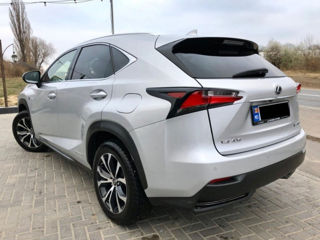 Lexus NX Series foto 2