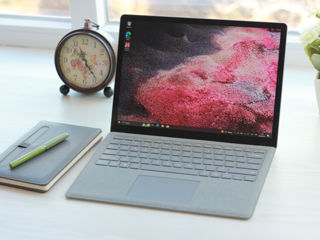 Microsoft Surface Laptop 2 (Core i5 8250u/8Gb Ram/256Gb SSD/13.5" 2K PixelSense Touch) foto 4