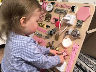 Развивающая доска Busy board, Доска Монтессори, Бизиборд, Tabla activitati dezvoltare motorica foto 2