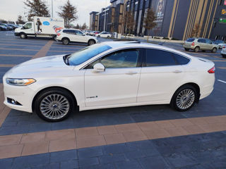 Chirie auto- rent a car Ford Fusion  Hybrid машина свободна foto 10