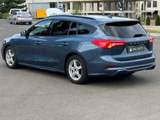 Ford Focus foto 2