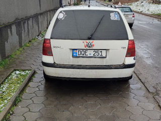 Volkswagen Golf foto 2