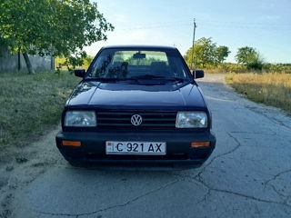 Volkswagen Jetta foto 2