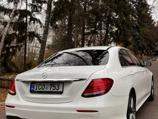 Mercedes E-Class foto 6