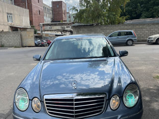 Mercedes E-Class foto 2