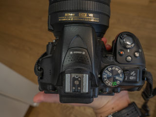 Nikon D5300 – kit complet, îngrijit cu mare atenție foto 4