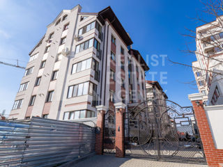 Apartament cu 3 camere, 97 m², Durlești, Chișinău