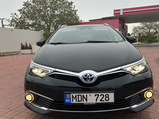 Toyota Auris foto 2