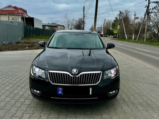 Skoda Superb foto 5