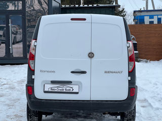 Renault Kangoo фото 9