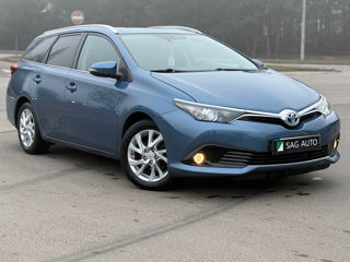 Toyota Auris foto 2