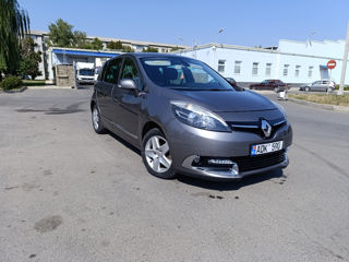 Renault Scenic foto 1