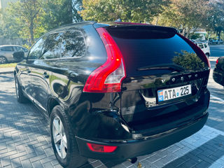 Volvo XC60 foto 4