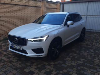 Volvo XC60 foto 1